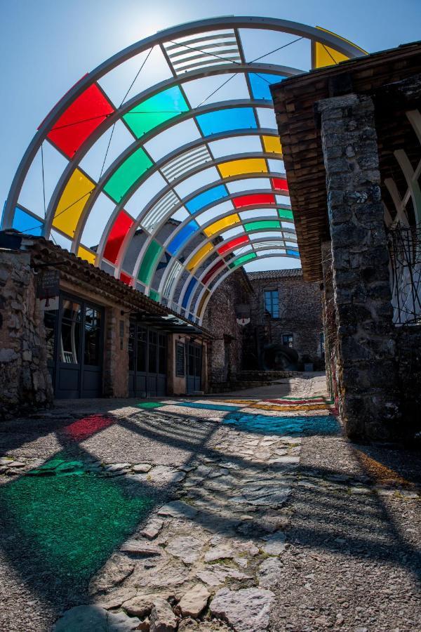 Commanderie De Peyrassol Panzió Flassans-sur-Issole Kültér fotó